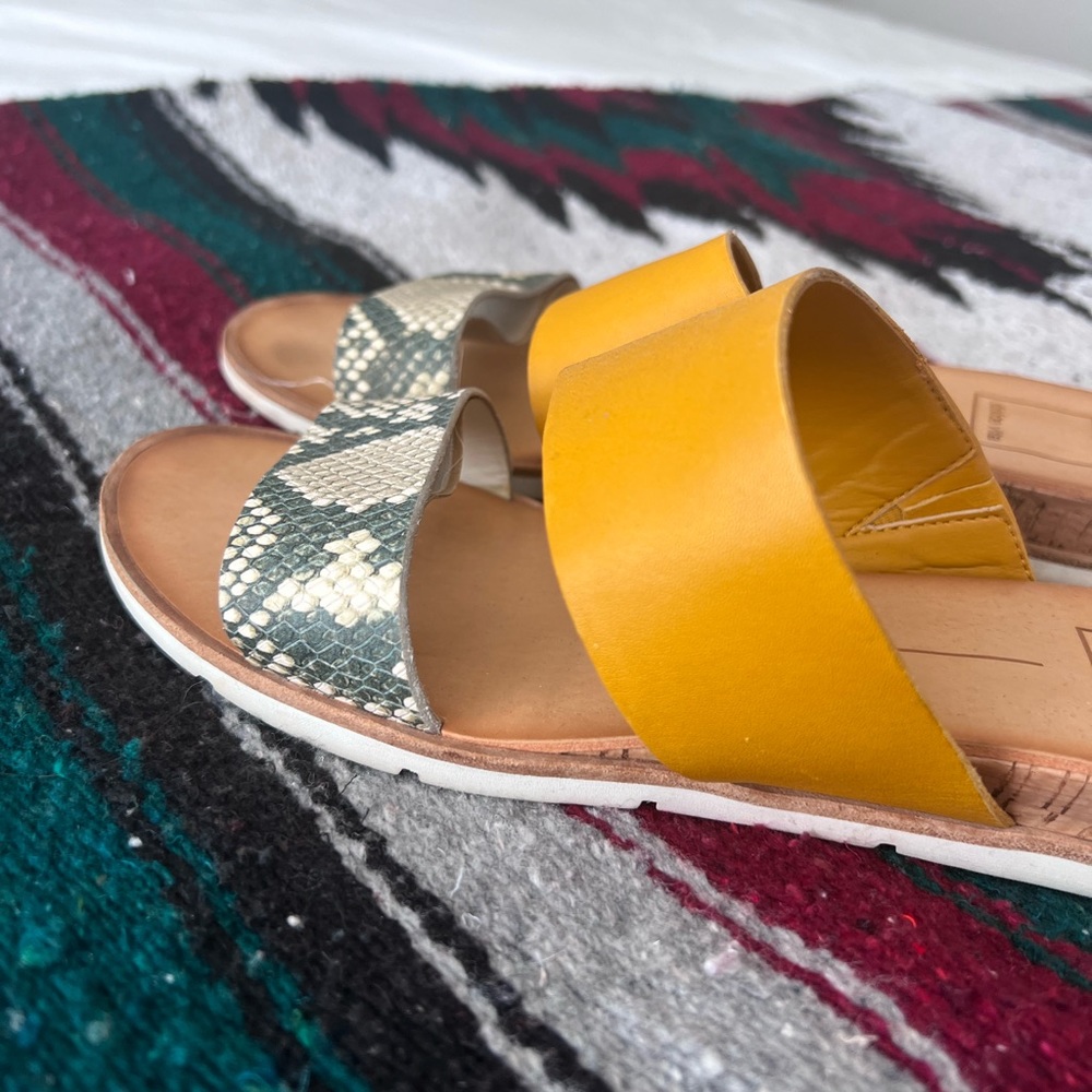 Dolce Vita gold sandals, size 7.5, good condition
